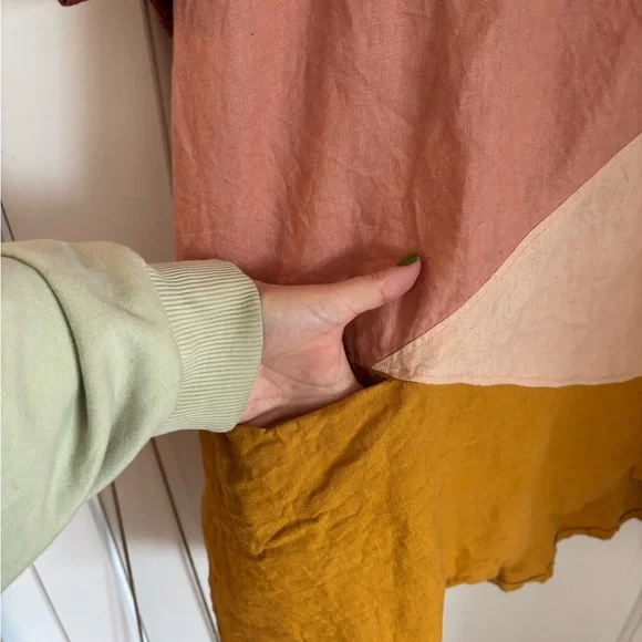 Thread + Sprout Color Block Tunic - Picture 3 of 6